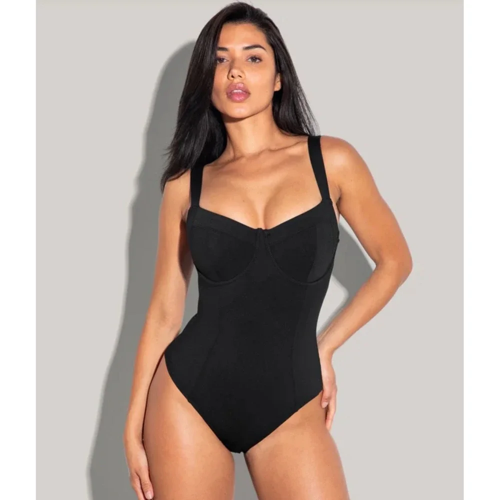 NWT TA3 Womens Lifty One Piece Swimsuit S Reg/Long Black MSRP $188